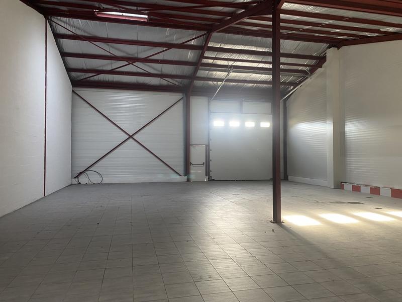 Local commercial - 376 m²