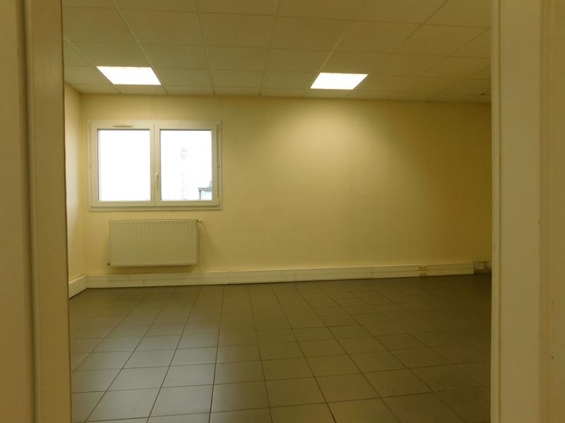 Bureau - 288 m² - 11 pièces