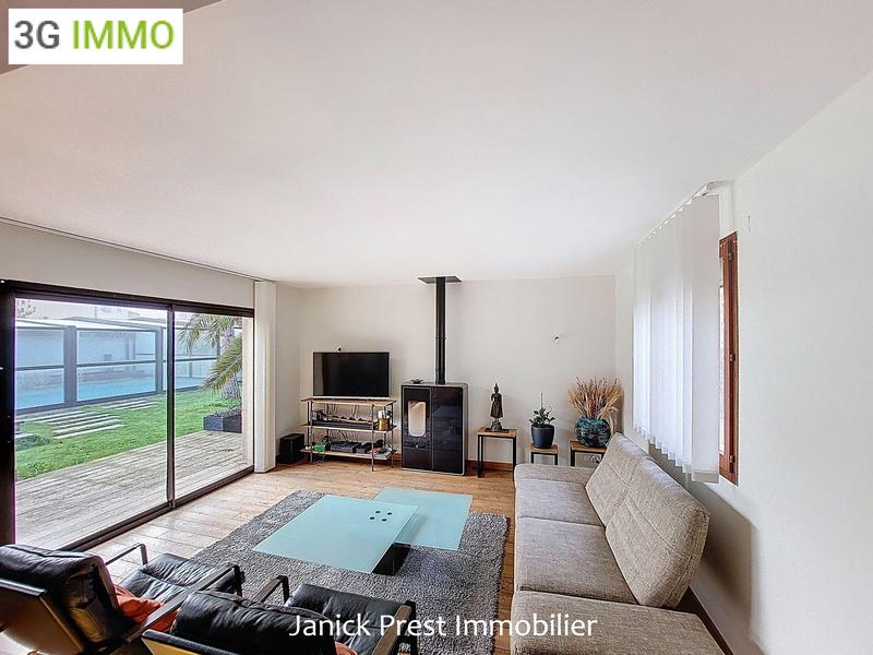 Maison - 152 m² - 7 pièces