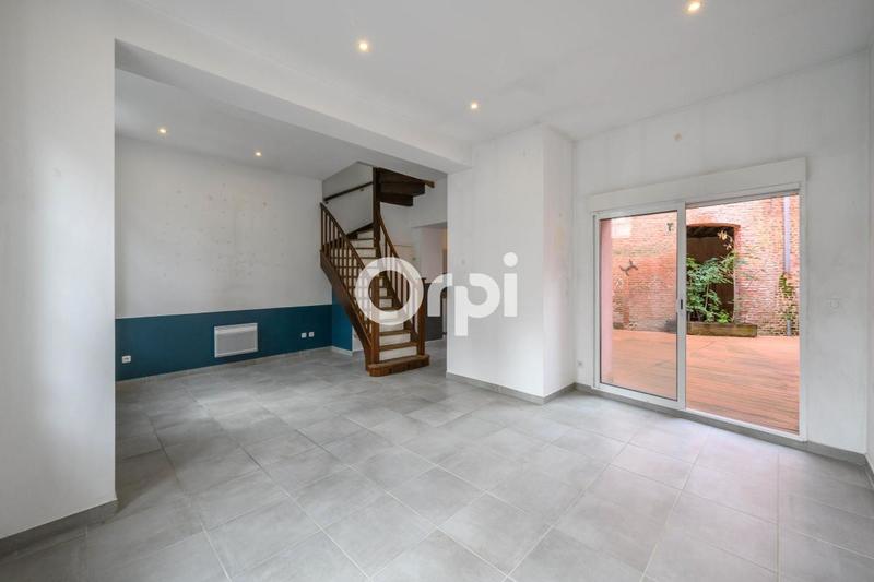 Maison - 95 m² - 5 pièces