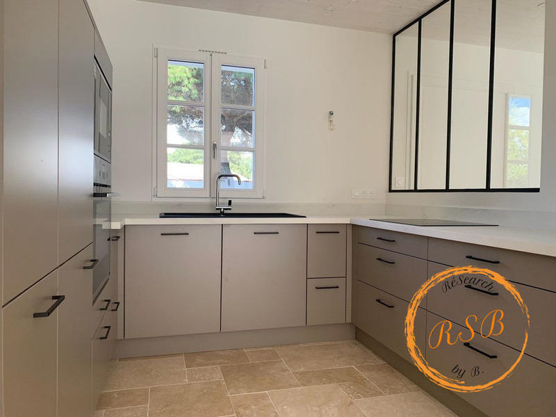 Villa - 140 m² - 5 pièces