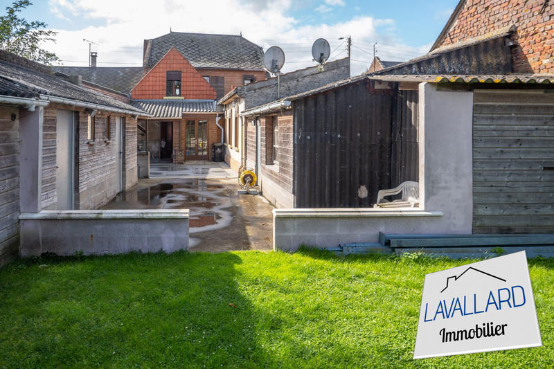 Maison - 140 m² - 5 pièces