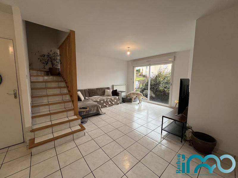 Maison - 104 m² - 5 pièces