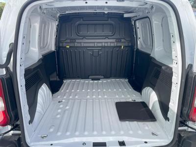 Peugeot Partner 19 083€ Ht Taille m Bhdi 100 Bvm6- Garantie Constructeur