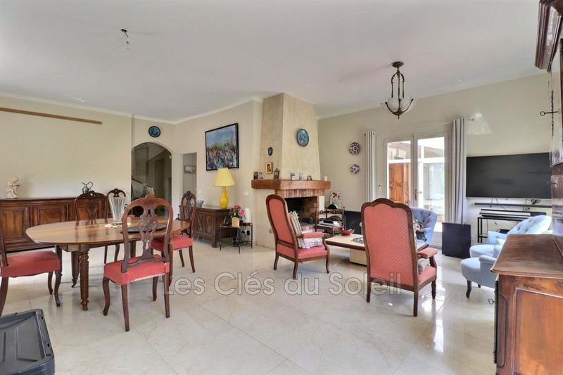 Villa - 161 m² - 6 pièces