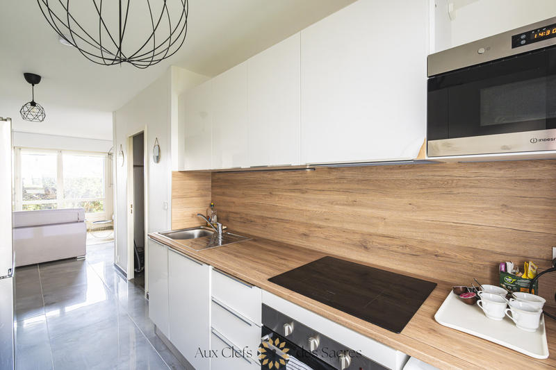 Appartement - 83 m² - 5 pièces