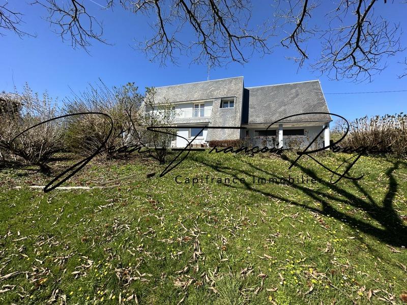 Maison - 155 m² - 6 pièces