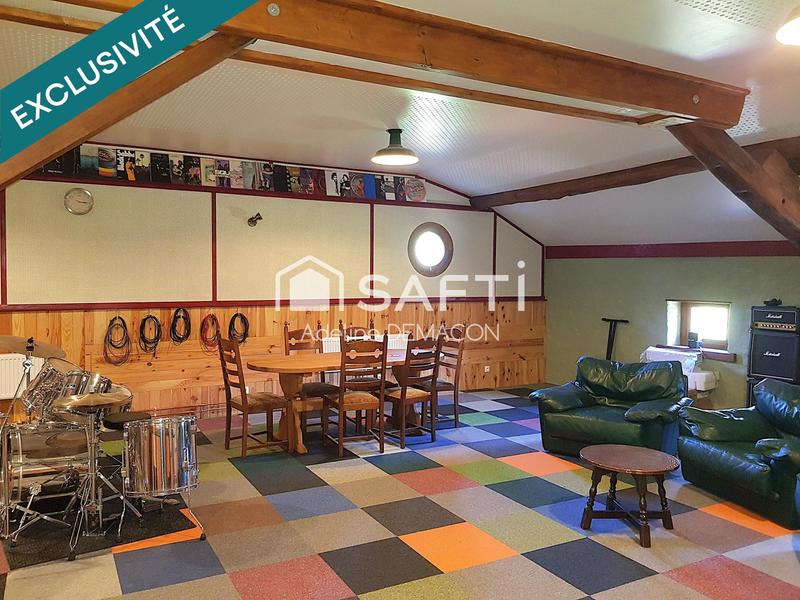 Maison - 300 m² - 9 pièces