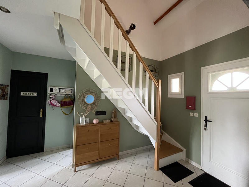 Maison - 148 m² - 6 pièces