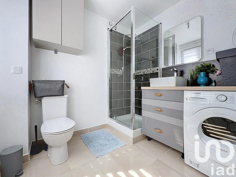 Maison - 81 m² - 5 pièces