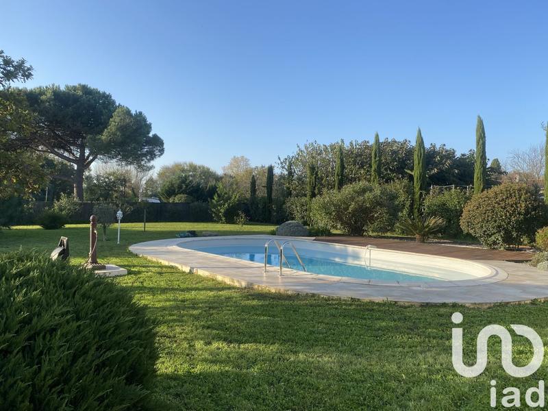 Maison - 220 m² - 7 pièces