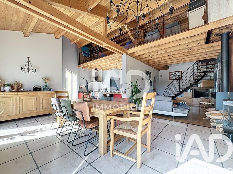 Maison - 146 m² - 6 pièces