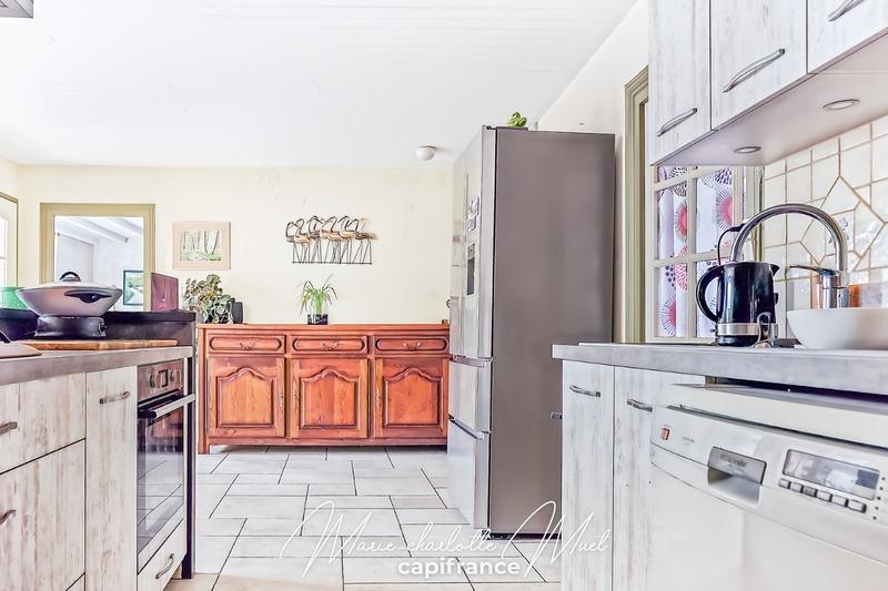 Propriété - 224 m² - 8 pièces