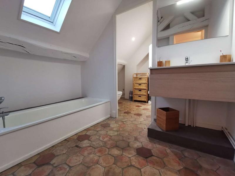 Appartement - 232 m² - 7 pièces