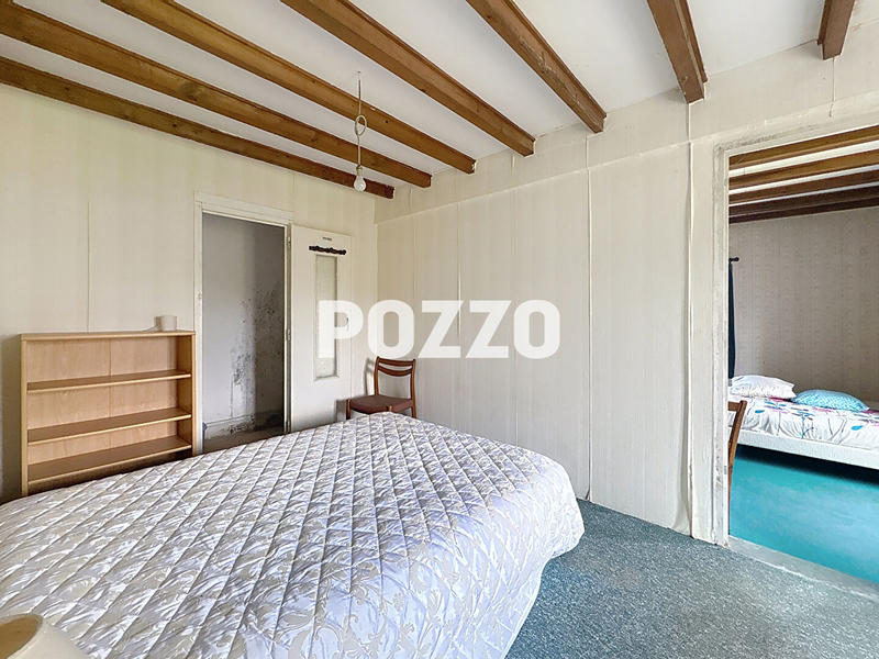 Maison - 175 m² - 9 pièces