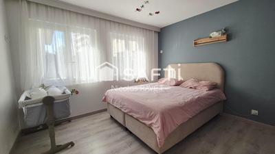 Maison - 96 m² - 5 pièces