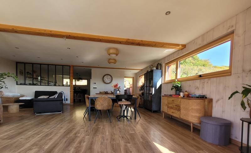 Maison d'architecte - 134 m² - 6 pièces