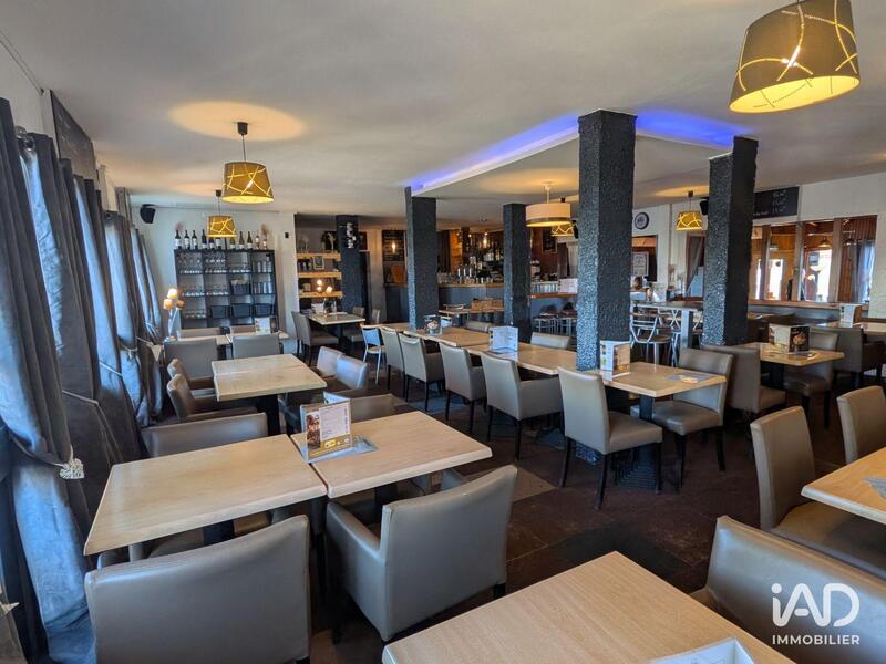 Local commercial - 205 m²