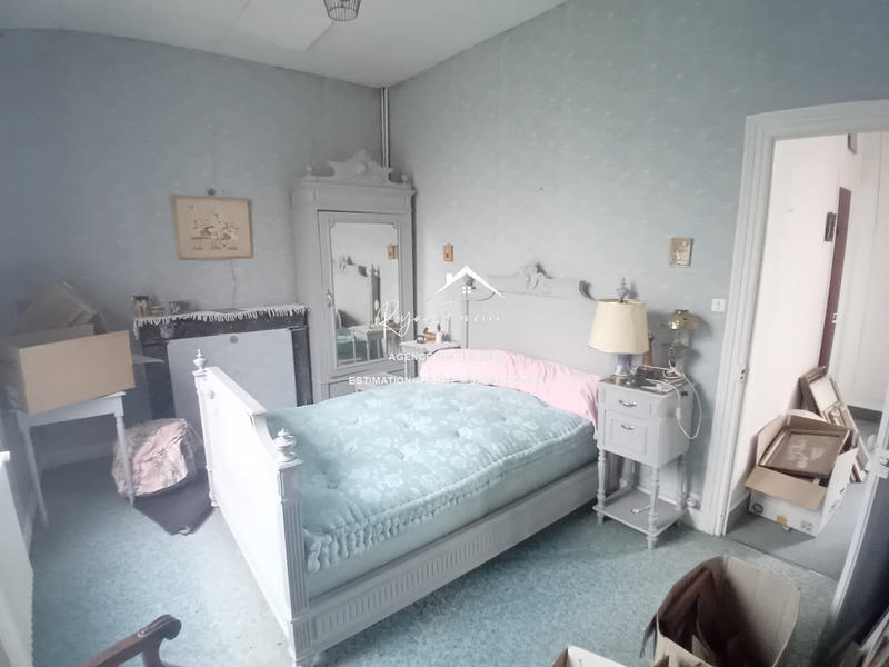 Maison - 194 m² - 8 pièces