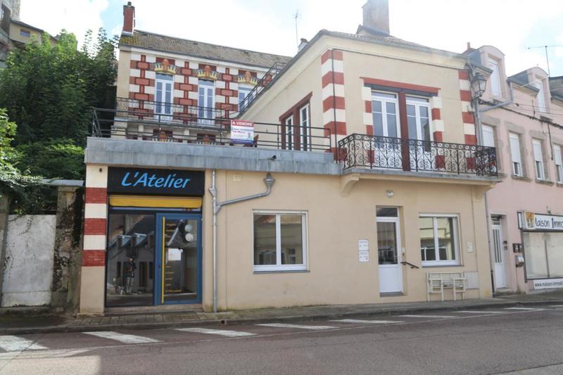 Maison - 186 m² - 7 pièces