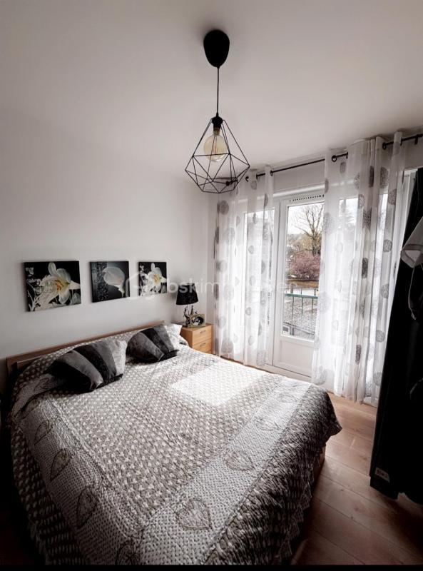 Appartement - 92 m² - 4 pièces