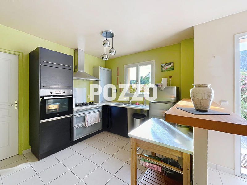 Maison - 80 m² - 4 pièces