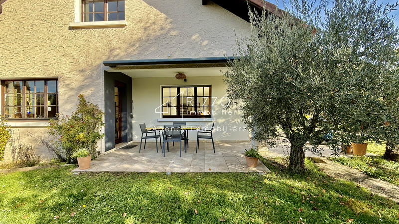 Maison - 178 m² - 8 pièces