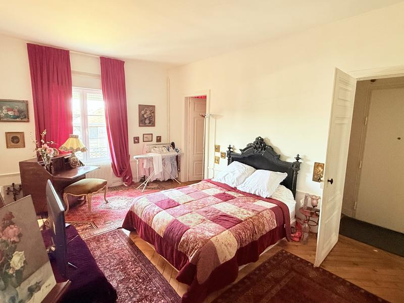 Appartement - 86 m² - 3 pièces