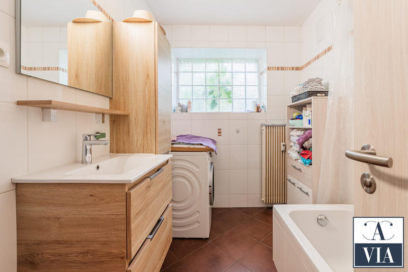 Appartement - 81 m² - 4 pièces