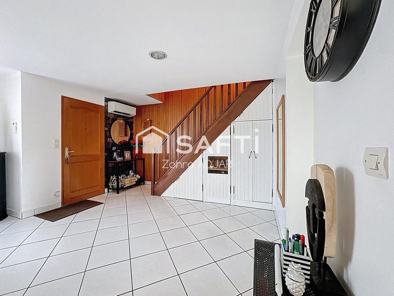 Maison - 110 m² - 5 pièces