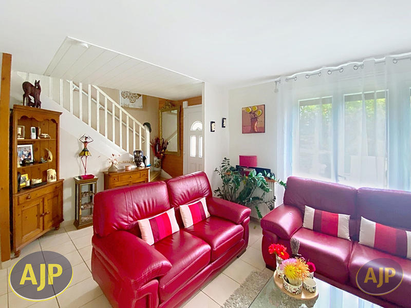 Maison - 120 m² - 7 pièces