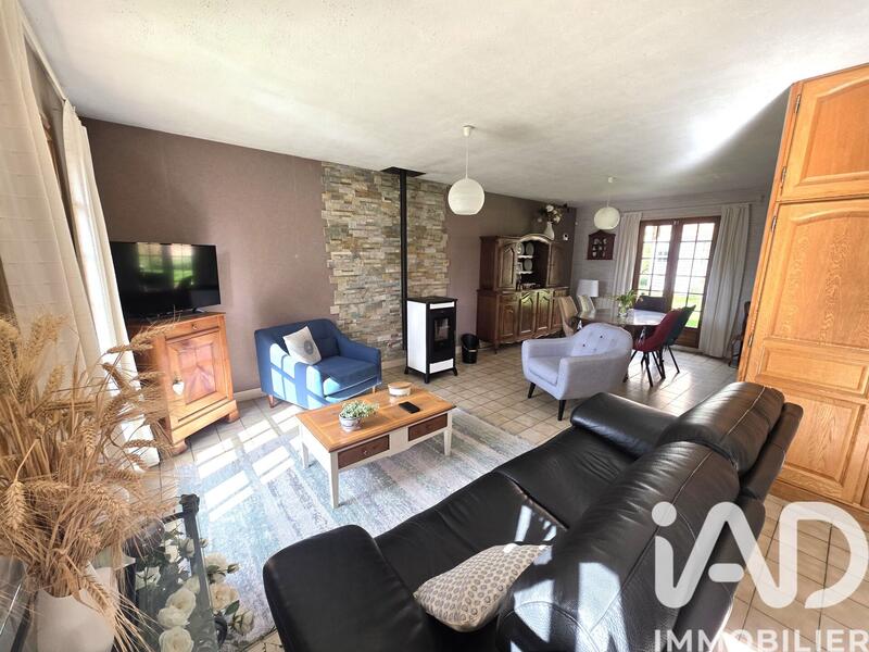 Maison - 87 m² - 5 pièces