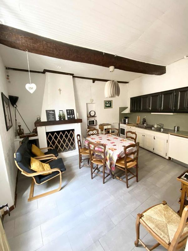 Maison de village - 100 m² - 6 pièces