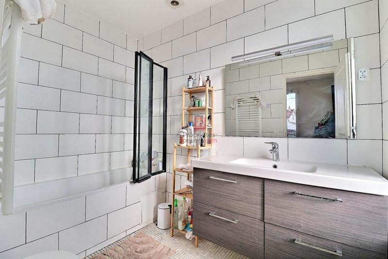 Maison - 82 m² - 5 pièces