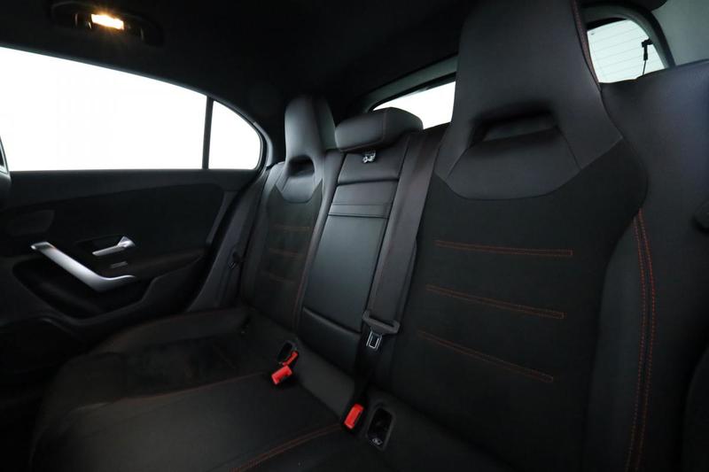 Mercedes Classe a 200 d Amg Line 8g-Dct 150 ch