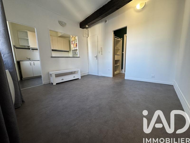Studio - 24 m² - 1 pièce