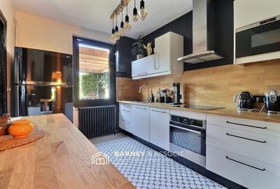 Maison - 97 m² - 5 pièces