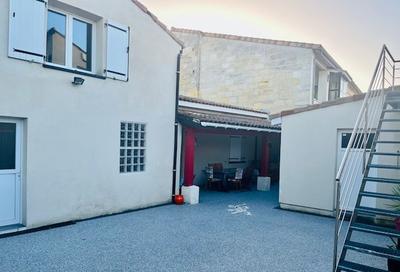 Maison de ville - 185 m² - 8 pièces