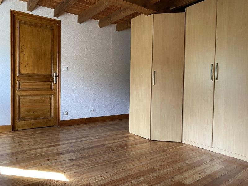 Maison - 90 m² - 3 pièces