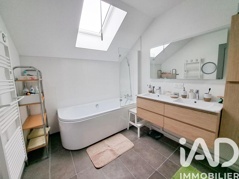 Maison - 118 m² - 5 pièces