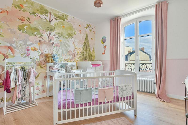 Appartement - 135 m² - 6 pièces