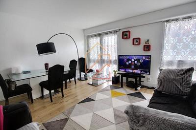 Appartement - 82 m² - 3 pièces