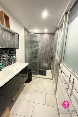 Maison - 131 m² - 5 pièces