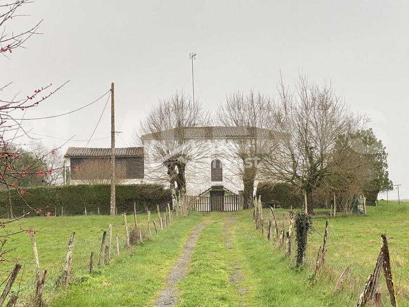 Maison - 145 m² - 6 pièces