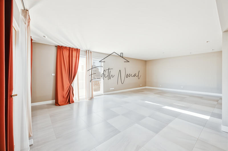 Villa - 137 m² - 5 pièces