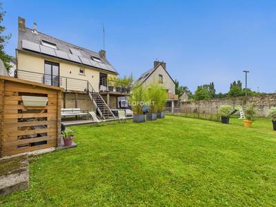 Maison - 147 m² - 6 pièces