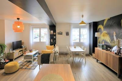 Appartement - 85 m² - 4 pièces