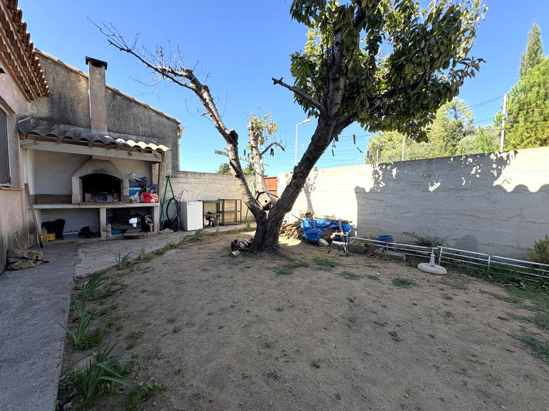 Villa - 90 m² - 4 pièces