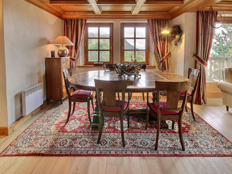 Appartement - 111 m² - 4 pièces