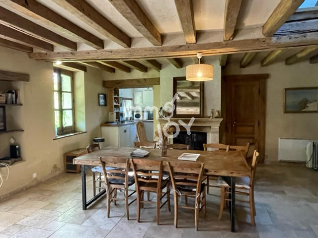 Maison de village - 105 m² - 5 pièces